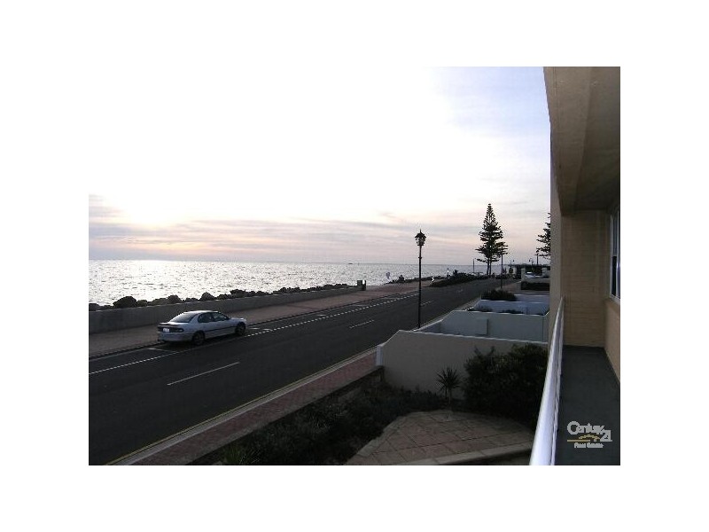 1/41 South Esplanade, Glenelg South SA 5045
