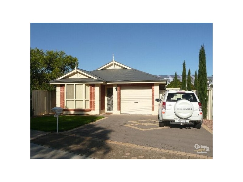 8a Albany Crescent, Oaklands Park SA 5046