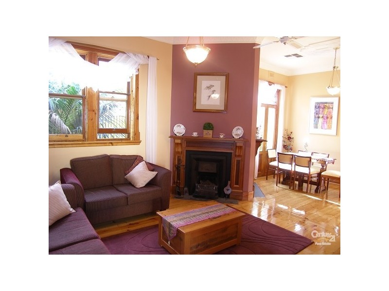 60 Penzance Street, Glenelg South SA 5045