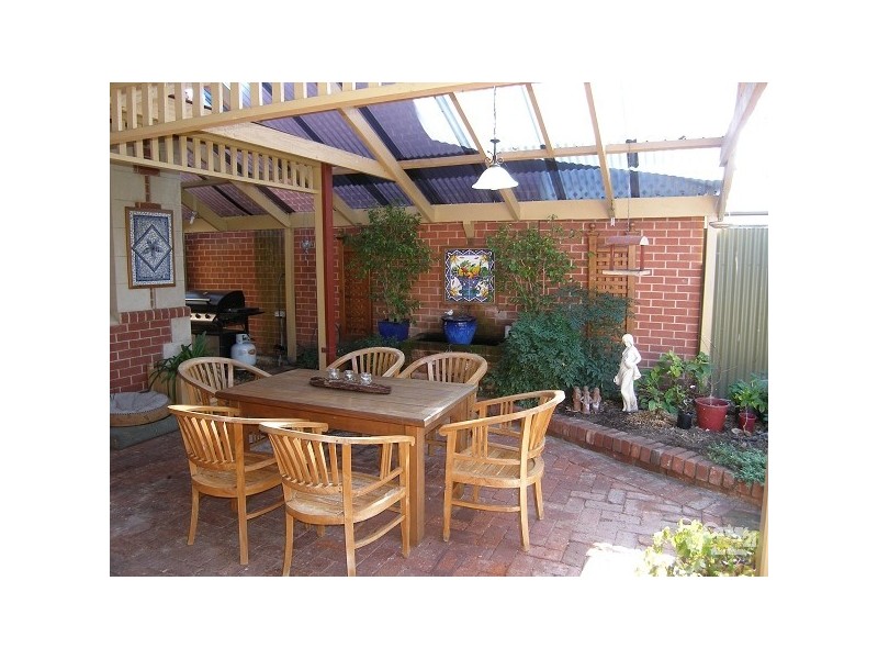 60 Penzance Street, Glenelg South SA 5045