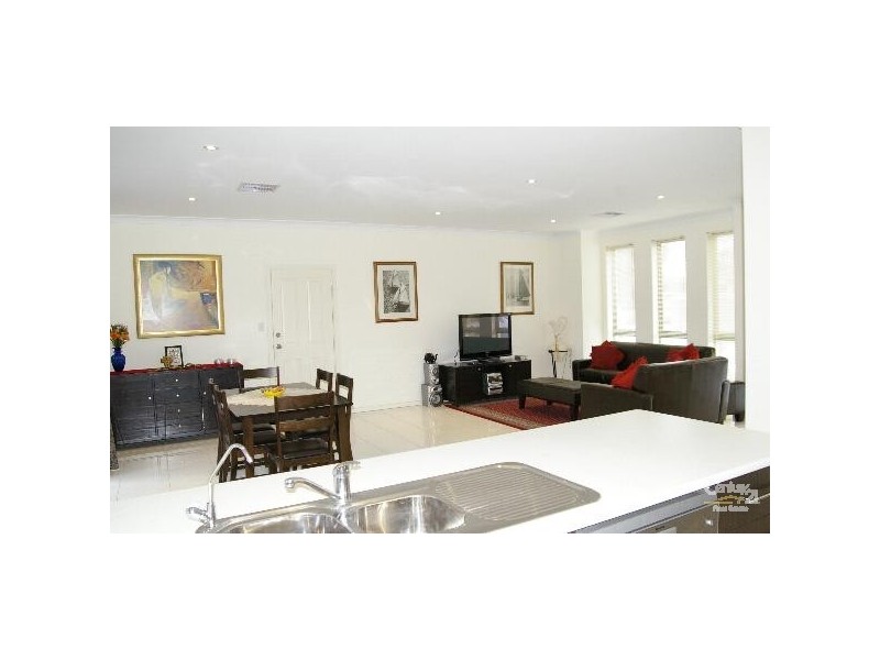 2A Inverell Avenue, North Plympton SA 5037