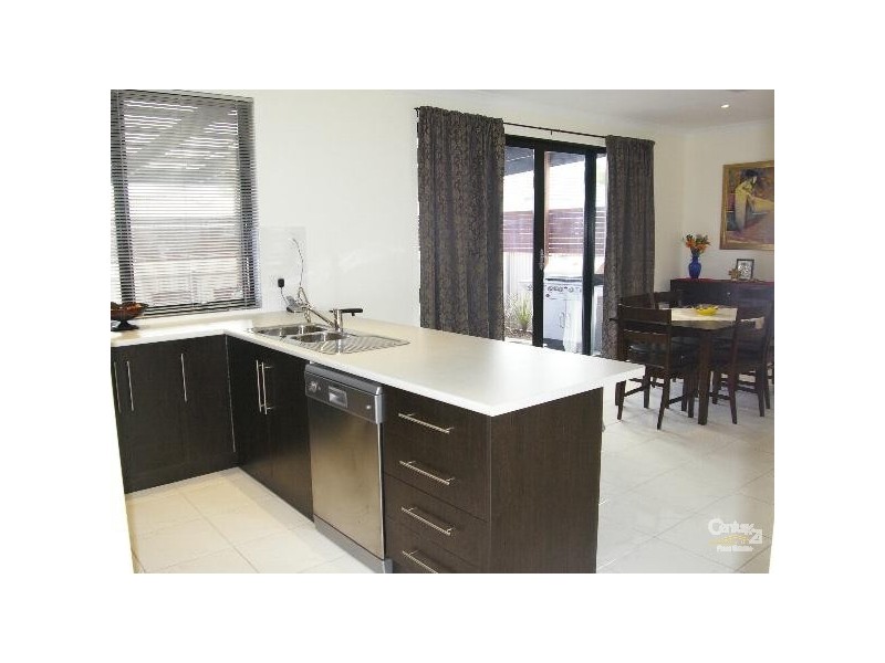 2A Inverell Avenue, North Plympton SA 5037