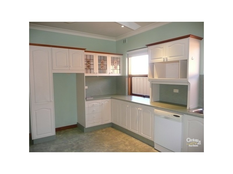 8 Cliff Street, Glenelg East SA 5045