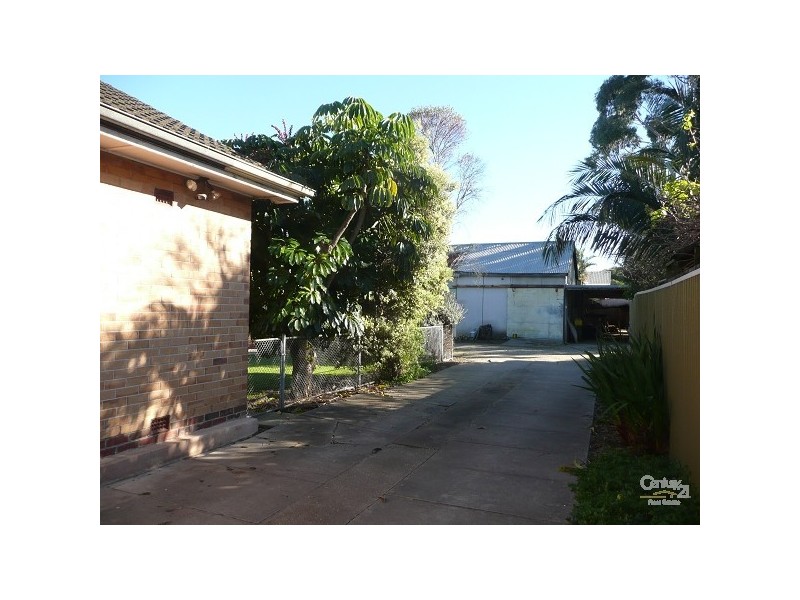 8 Cliff Street, Glenelg East SA 5045