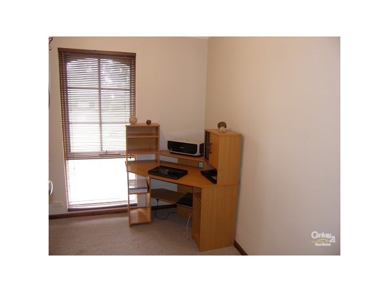 25 Horn Drive, Happy Valley SA 5159