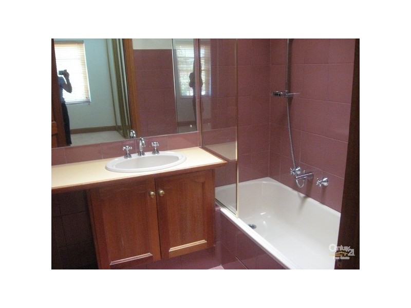 1 / 564 ANZAC HIGHWAY, Glenelg East SA 5045