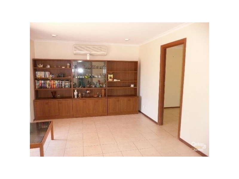 25 Freeman Avenue, Morphett Vale SA 5162