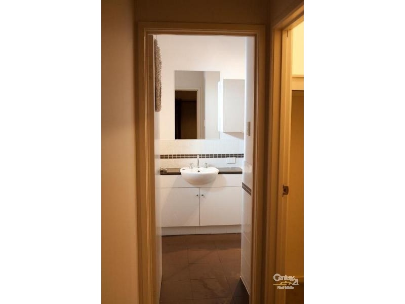 8 Formby Street, Hilton SA 5033