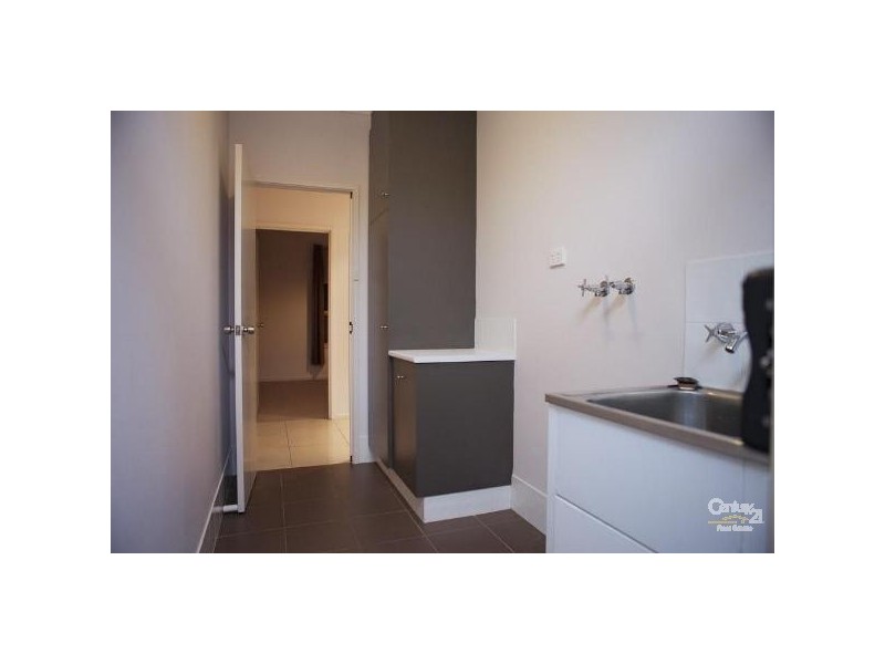 8 Formby Street, Hilton SA 5033