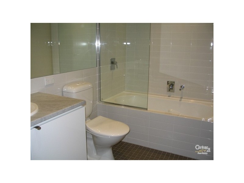 2/2 SOUTH ESPLANADE, Glenelg SA 5045