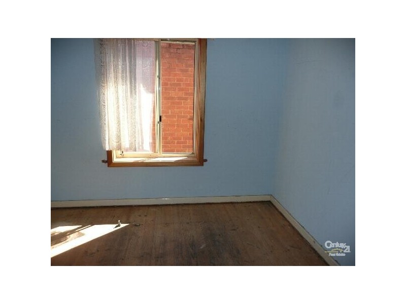 63 Condada Avenue, Park Holme SA 5043