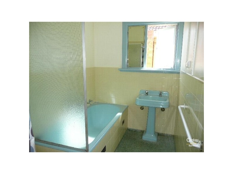 63 Condada Avenue, Park Holme SA 5043