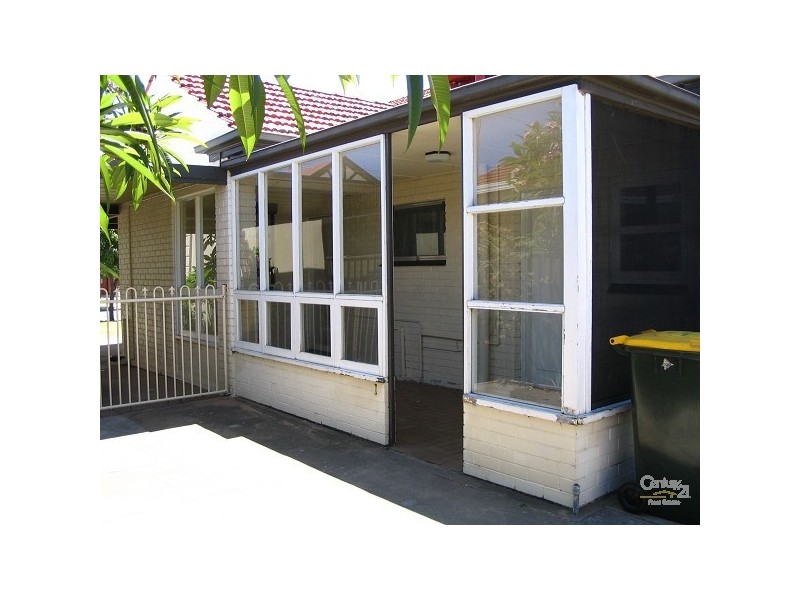 14 ULINGA STREET, Glenelg North SA 5045