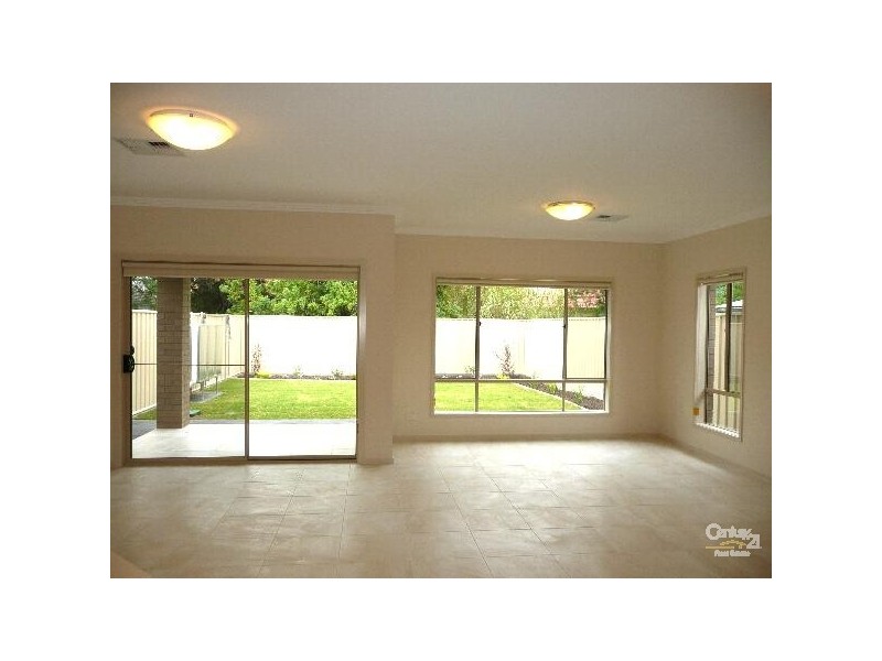 33a Dudley Avenue, North Plympton SA 5037