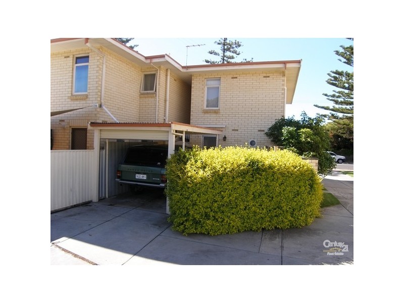 2/2 St Annes Terrace, Glenelg North SA 5045