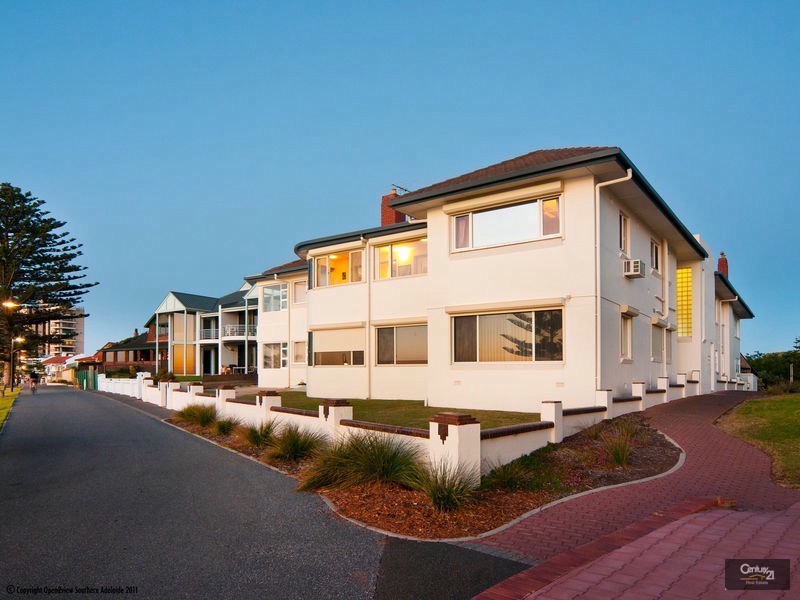 6/31 South Esplanade, Glenelg South SA 5045