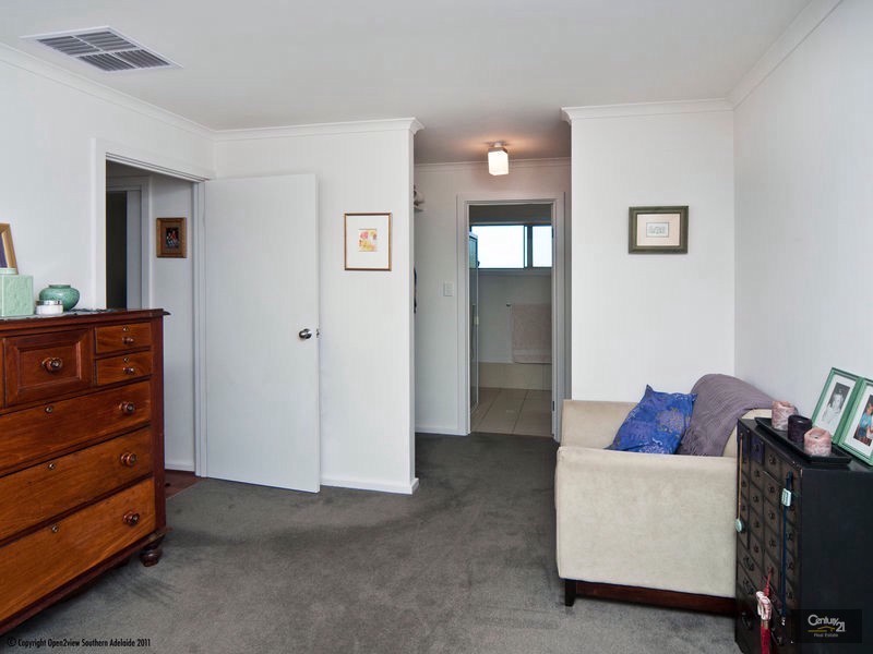 9 Don Avenue, Seacliff Park SA 5049