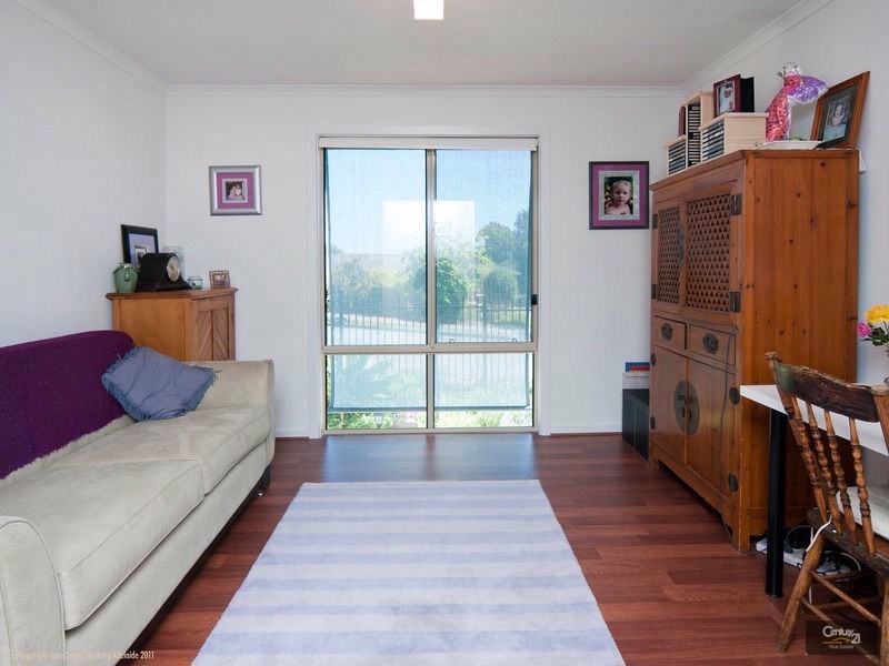 9 Don Avenue, Seacliff Park SA 5049