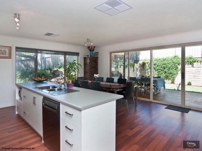 9 Don Avenue, Seacliff Park SA 5049