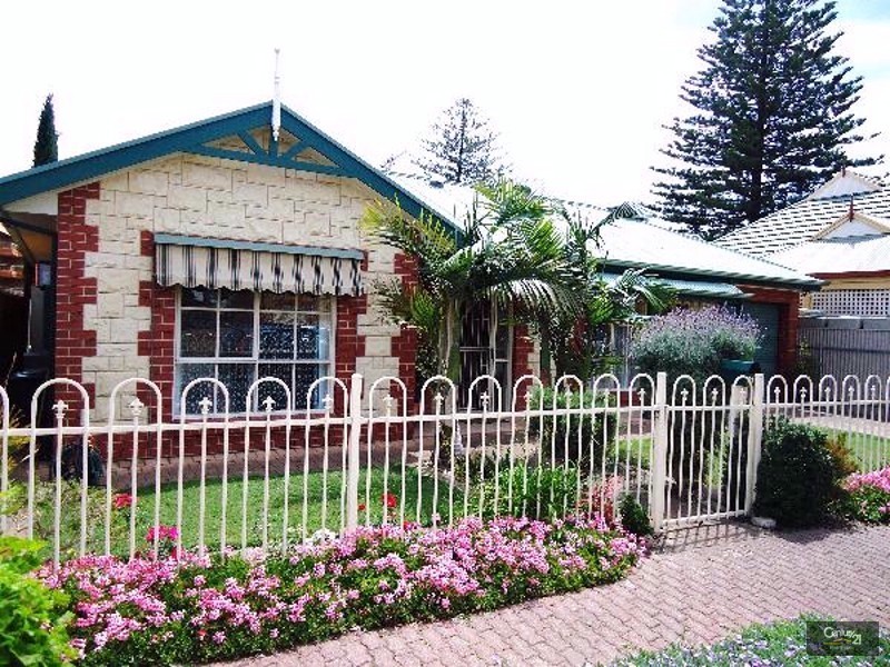 31 Mary Street, Glenelg North SA 5045