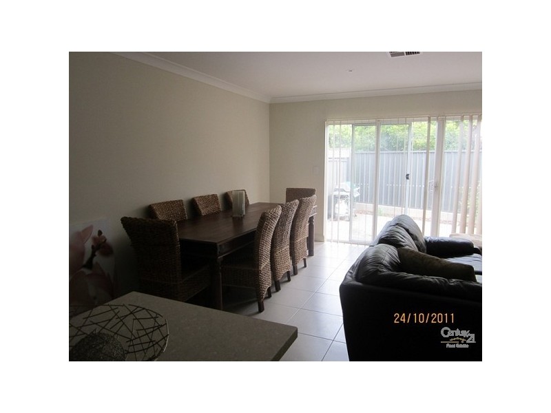 32C KINGSTON AVENUE, Seacombe Gardens SA 5047