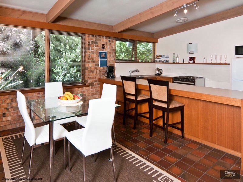 13 Yarrum Grove, Glenelg South SA 5045