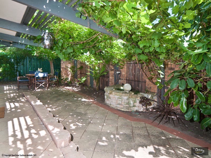 13 Yarrum Grove, Glenelg South SA 5045