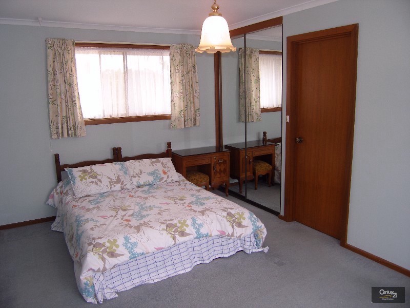 2 Katherine Court, Flagstaff Hill SA 5159