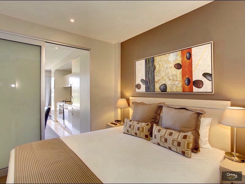 App 328 Oaks Pier, Glenelg SA 5045