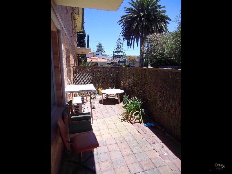 2/46 Military Road, West Beach SA 5024