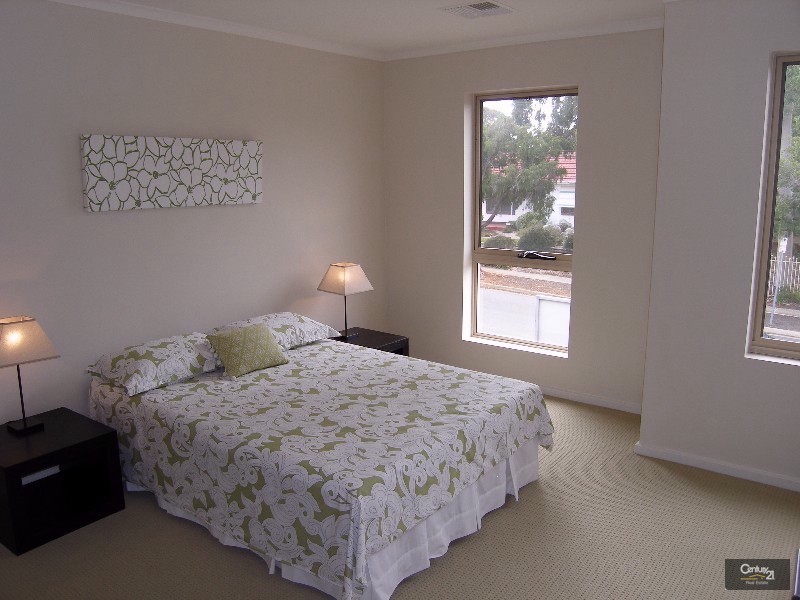 52 Johnstone Road, Oaklands Park SA 5046