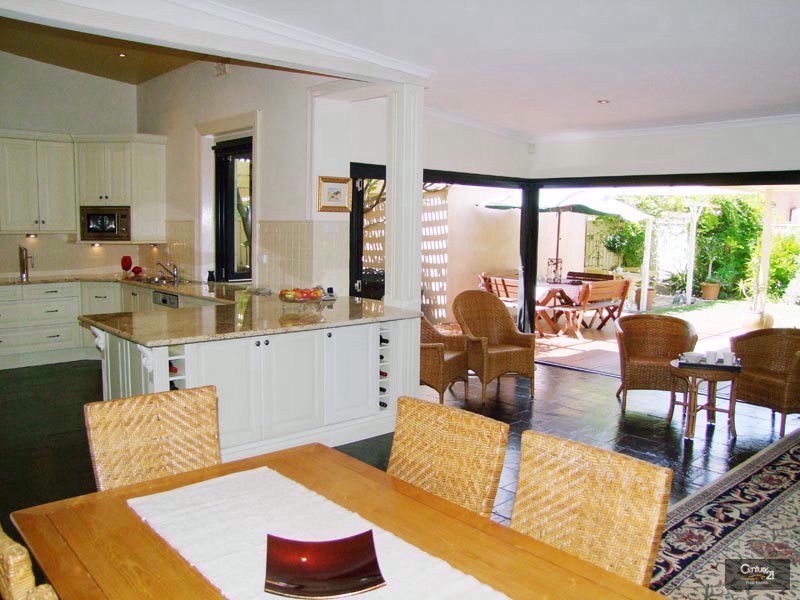 66 Penzance Street, Glenelg South SA 5045