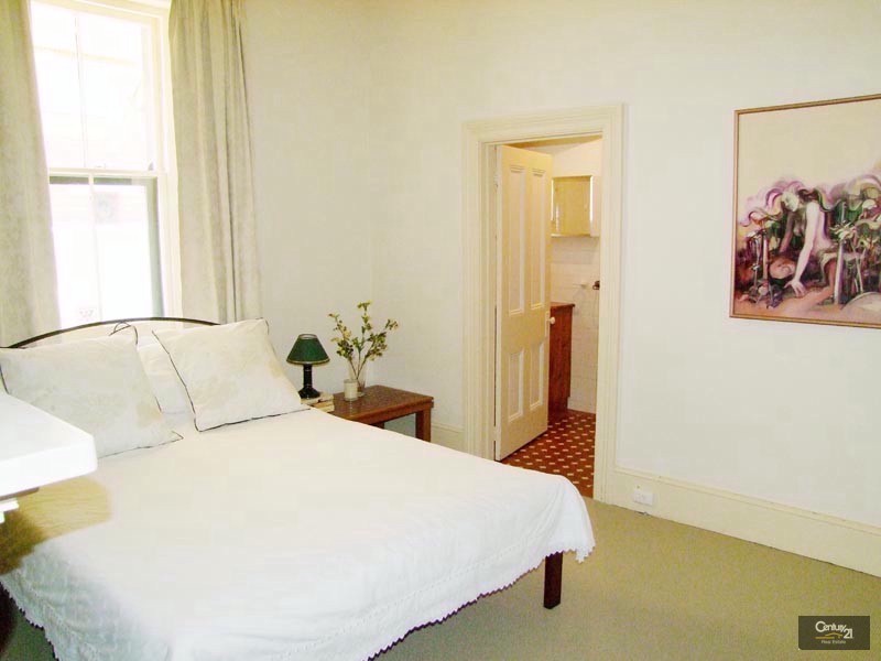 66 Penzance Street, Glenelg South SA 5045