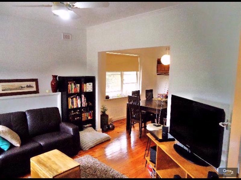 2 Berrima Street, Glenelg North SA 5045