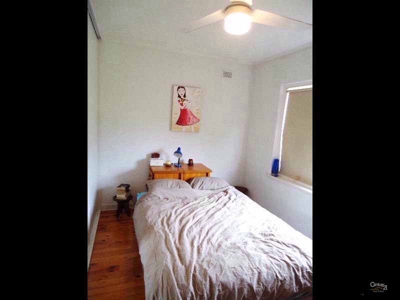 2 Berrima Street, Glenelg North SA 5045