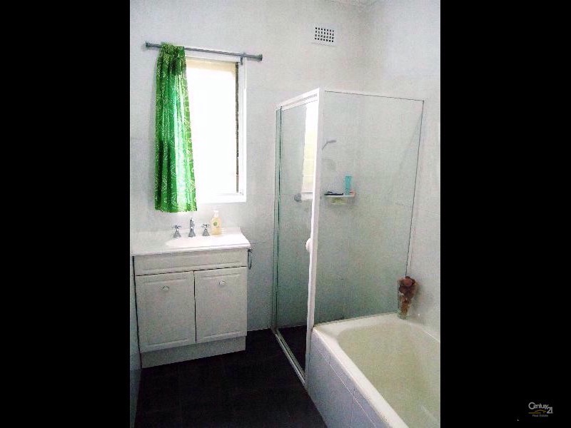 2 Berrima Street, Glenelg North SA 5045