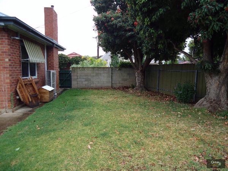 2 Berrima Street, Glenelg North SA 5045