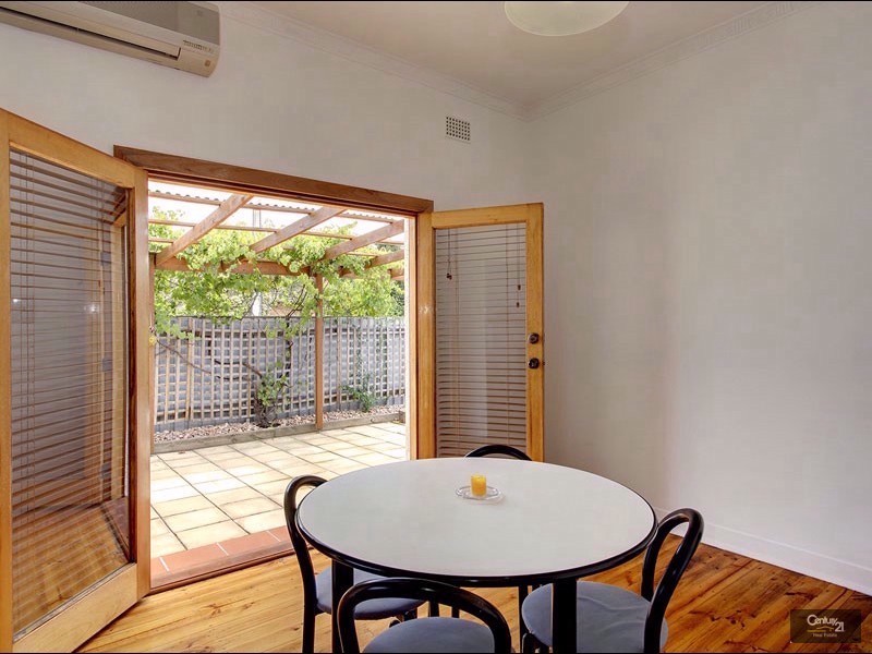 85 Tapleys Hill Road, Glenelg North SA 5045