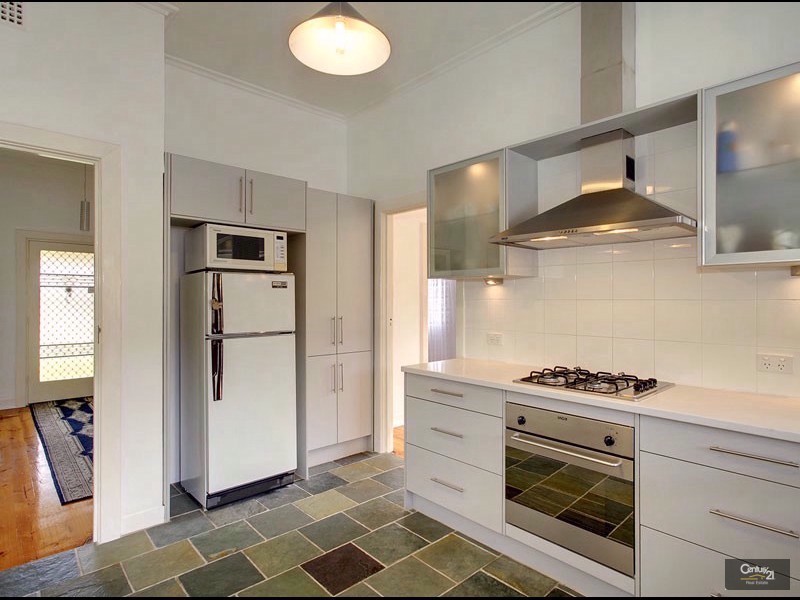 85 Tapleys Hill Road, Glenelg North SA 5045