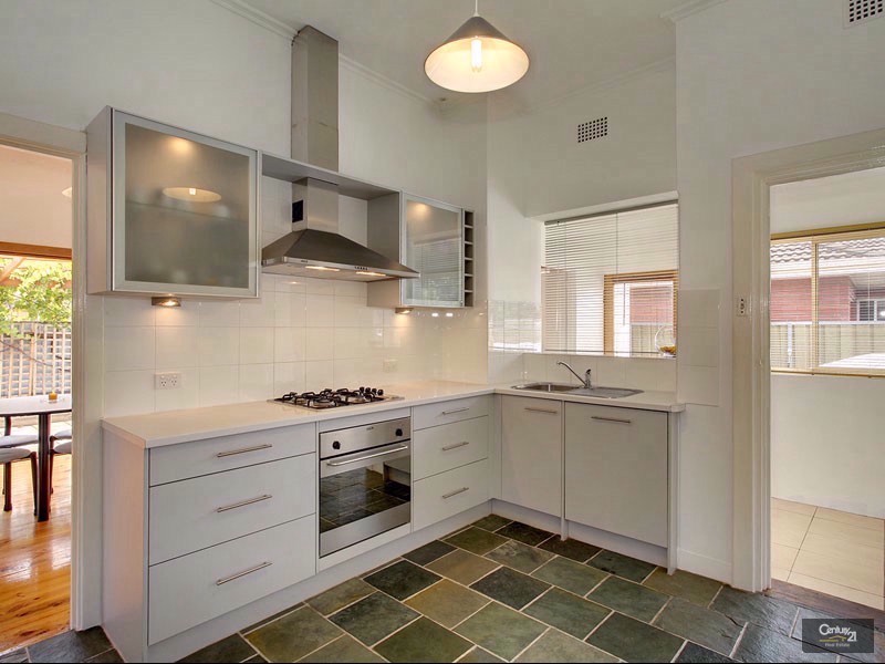 85 Tapleys Hill Road, Glenelg North SA 5045