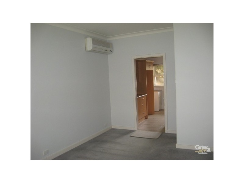 2 / 2 RELM CLOSE, Glenelg North SA 5045