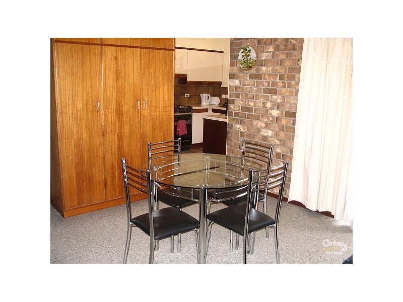 3 / 17 ROBERT STREET, Glenelg SA 5045