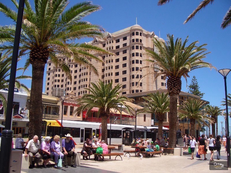 4 Maxwell Terrace, Glenelg East SA 5045