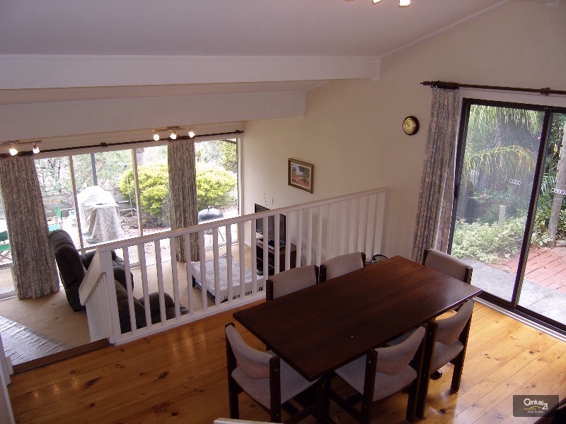 36 Karoona Crescent, Seacombe Heights SA 5047