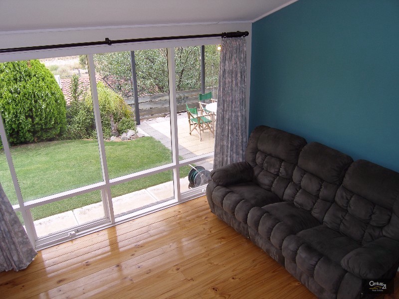 36 Karoona Crescent, Seacombe Heights SA 5047