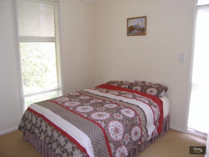 36 Karoona Crescent, Seacombe Heights SA 5047