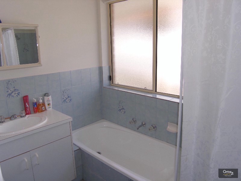 28 Second Avenue, Moana SA 5169