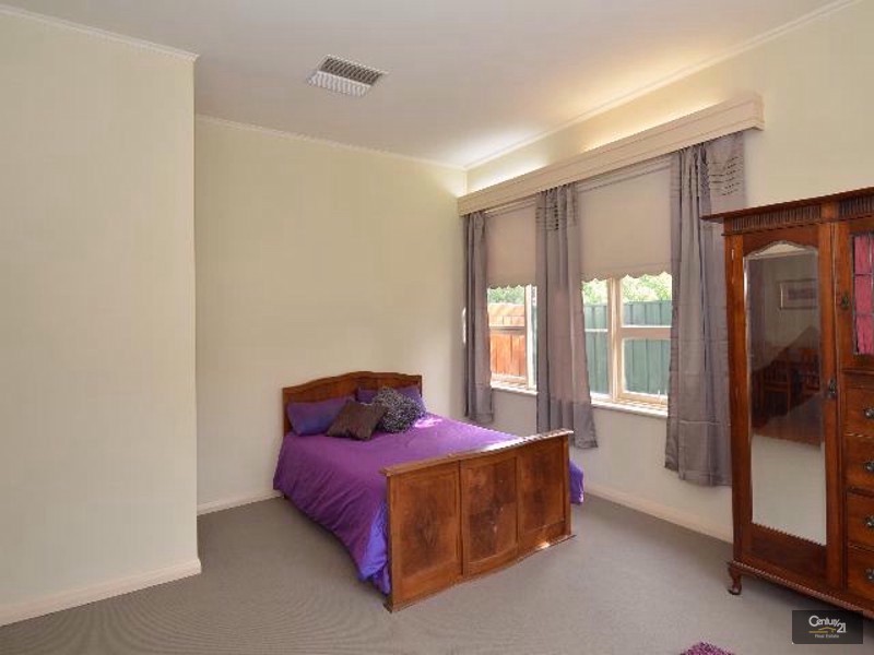 8 McGilp Avenue, Glengowrie SA 5044