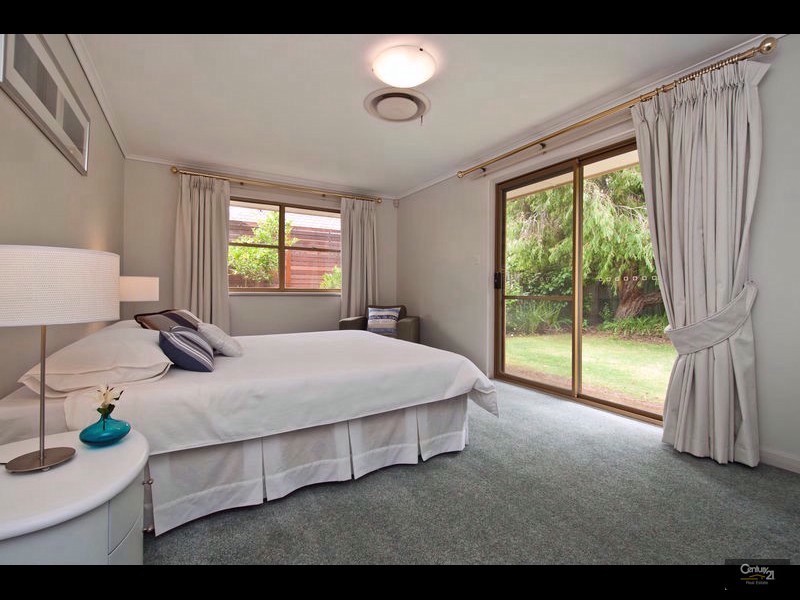 33 Shoreham Road, South Brighton SA 5048
