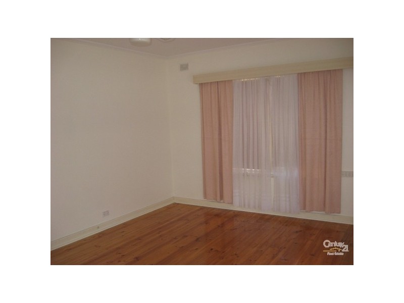 1 / 27 LEDGER ROAD, Beverley SA 5009